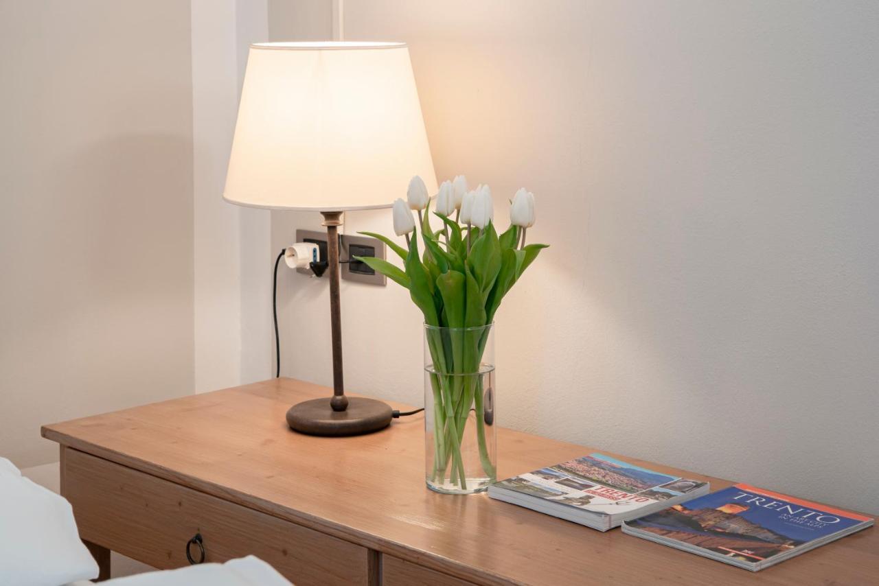 La Canonica Suite Apartments New Location 特伦托 外观 照片