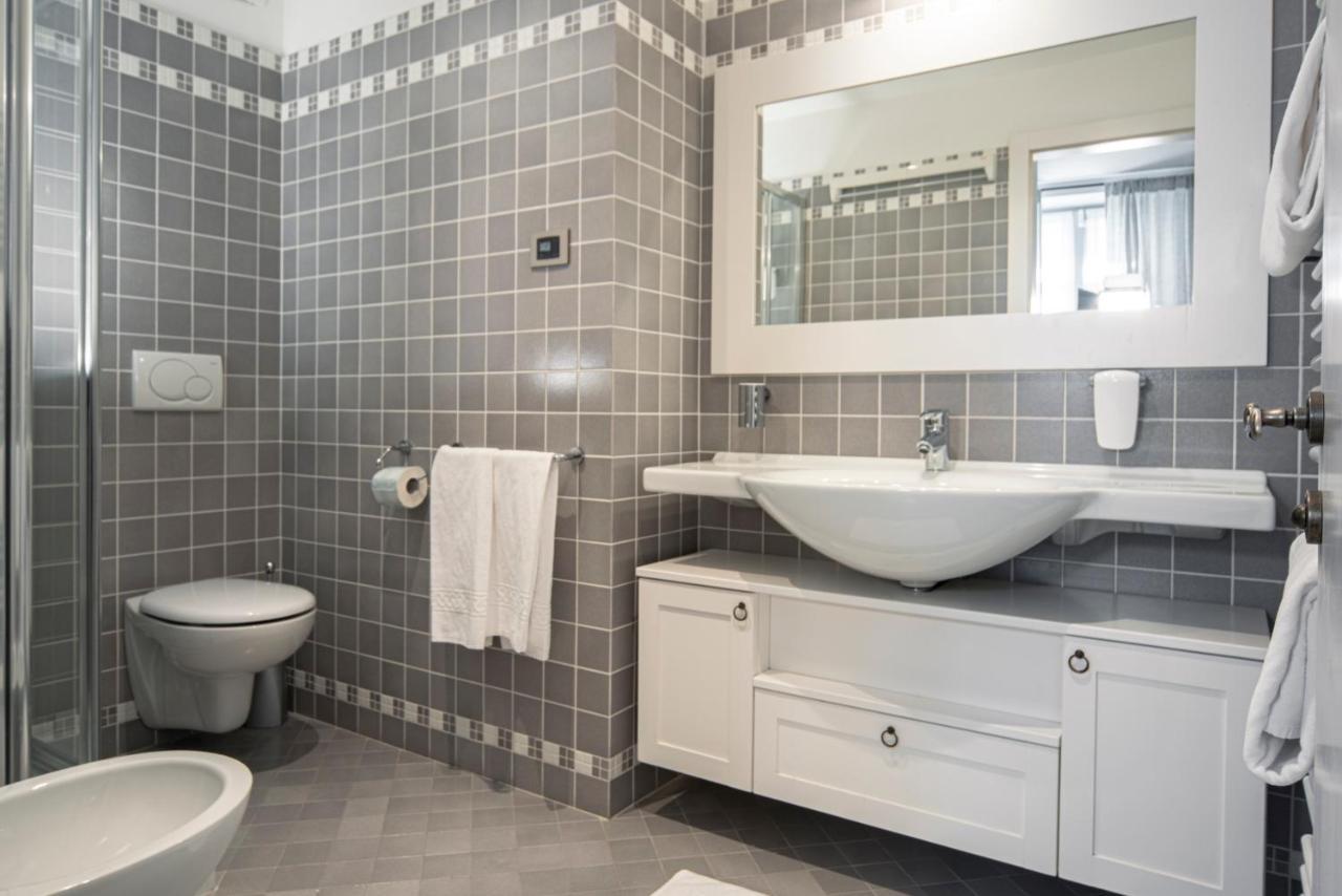 La Canonica Suite Apartments New Location 特伦托 外观 照片
